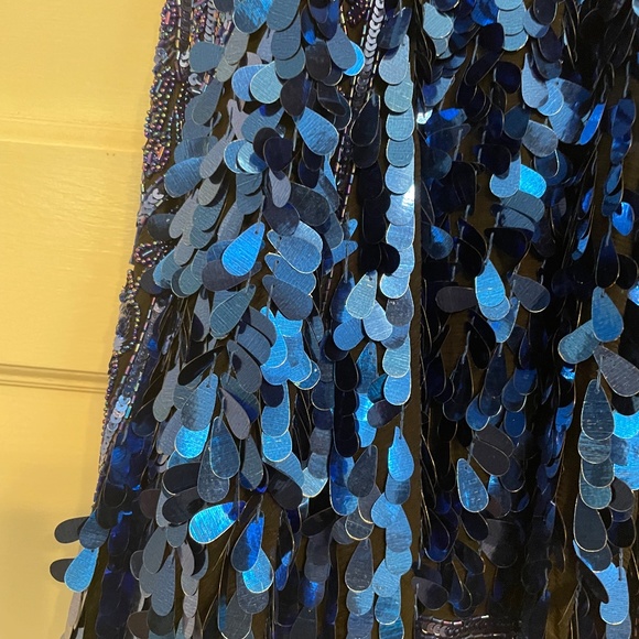 Luxury CAROLINE DESIGNER SILK WITH INTRICATE BEADING GOWN VIDEO IN PHOTOS - Picture 15 of 17